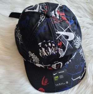 Nike Sportswear Heritage86 Doodles Graphic Strapback Cap